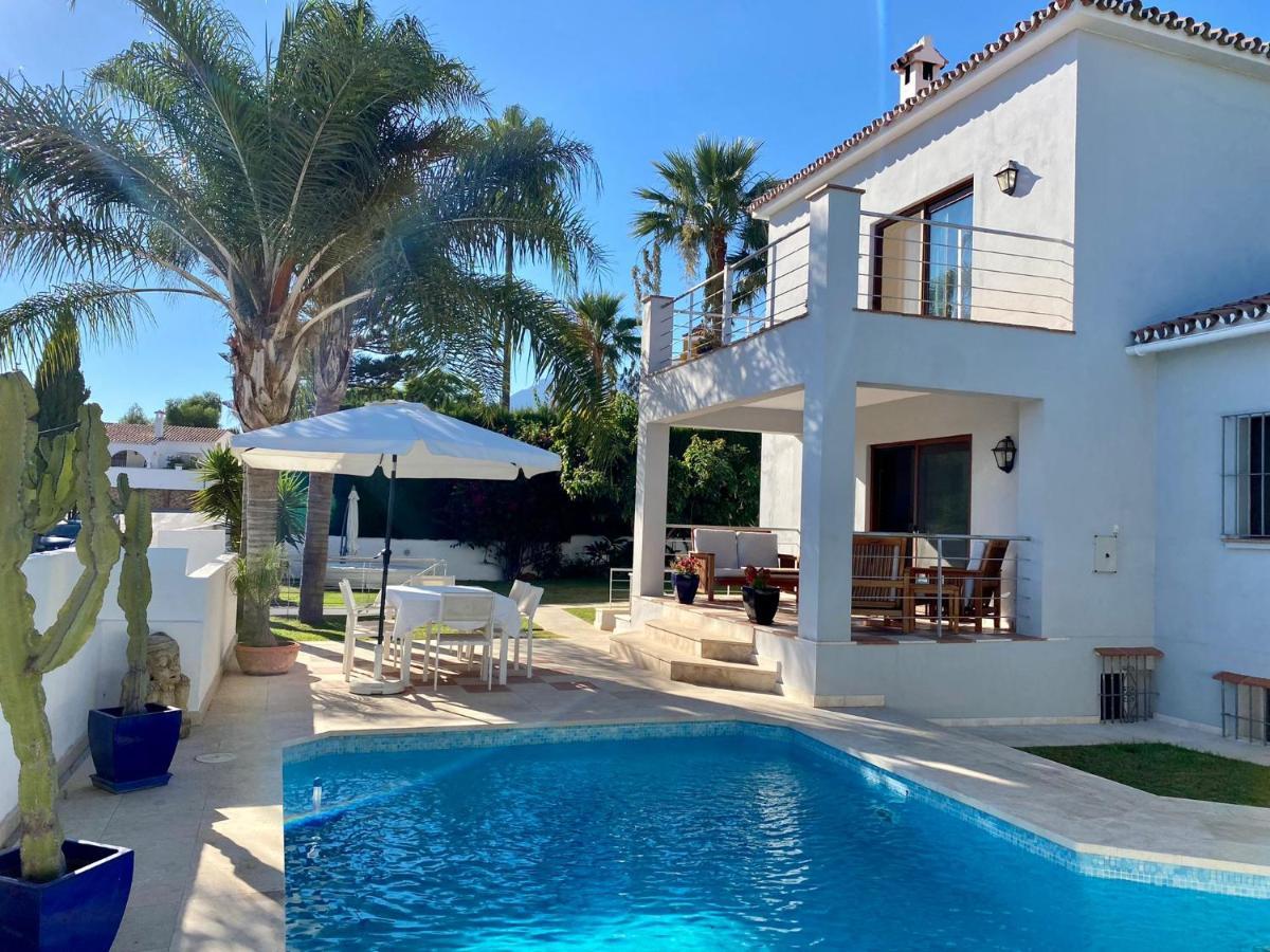 Blue Moon Marbella Villa Eksteriør billede