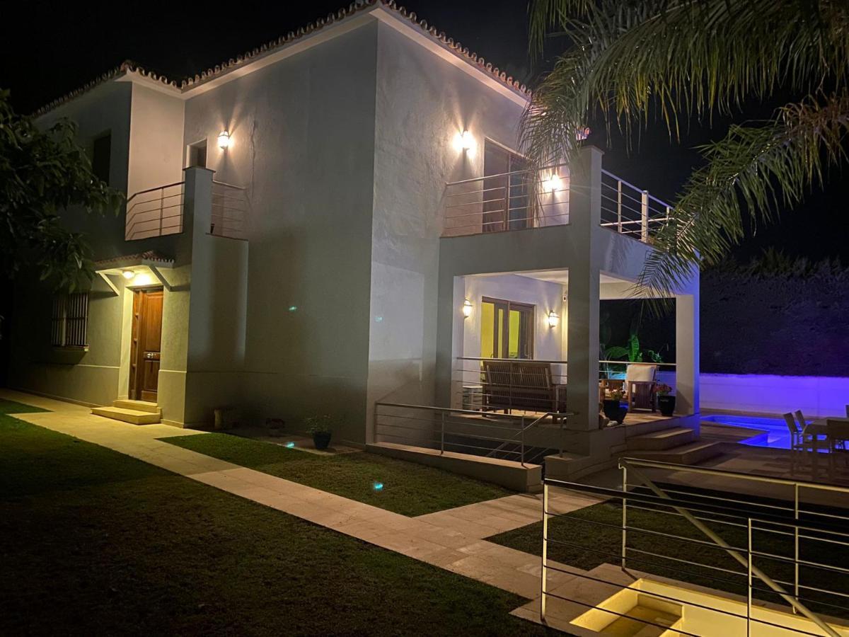 Blue Moon Marbella Villa Eksteriør billede